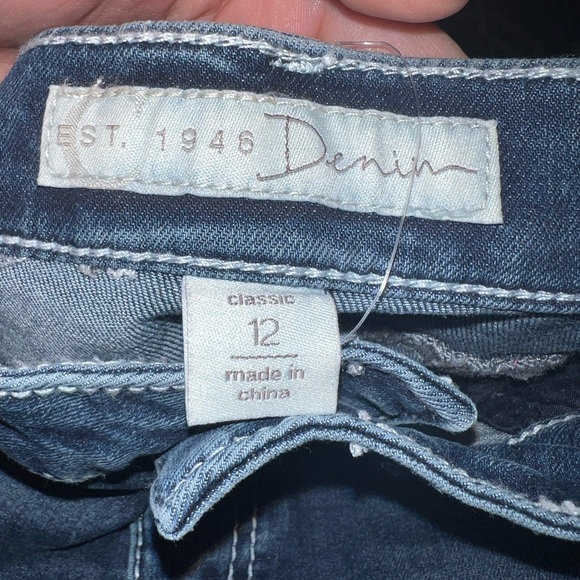 NWT jeans - Picture 2 of 5